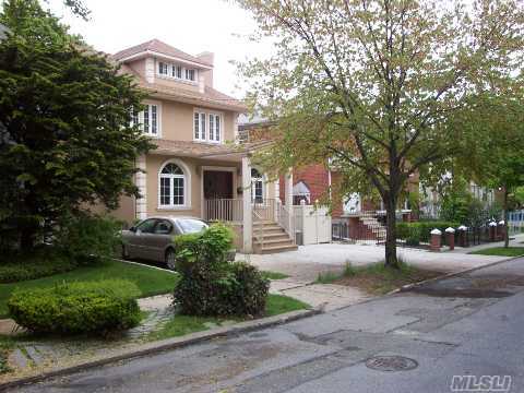 2021633 1 Open Houses This Weekend